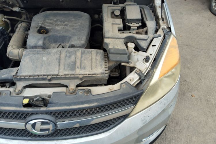 Used BAIC Changhe M50S 2015 1.5L S 1.5L Business Class DAM15DL Engine Bay Left