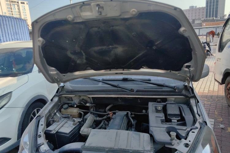 Used BAIC Changhe M50S 2015 1.4L Restyled Business Class (Leaf Spring) K14B Engine Bay