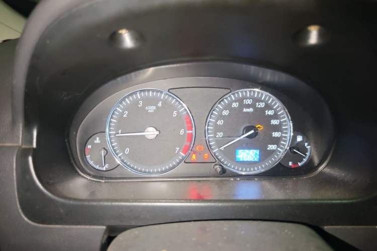 Used BAIC Changhe M50S 2015 1.5L Practical Cabin BJ415B Instrument Cluster