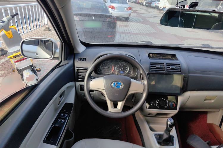 Used BAIC Changhe M50S 2015 1.4L Restyled Business Class (Leaf Spring) K14B Interior 2