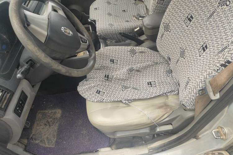 Used BAIC Changhe M50S 2015 1.5L Business Class BJ415B Left Front Seat