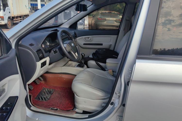 Used BAIC Changhe M50S 2015 1.4L Restyled Business Class (Leaf Spring) K14B Left Front Seat