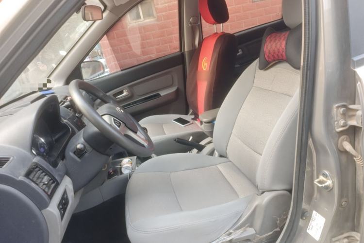 Used BAIC Changhe M50S 2015 1.5L Practical Cabin BJ415B Left Front Seat