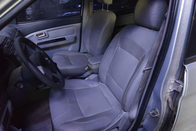 Used BAIC Changhe M50S 2015 1.4L Restyled Business Class (Leaf Spring) K14B Left Front Seat