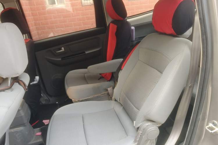 Used BAIC Changhe M50S 2015 1.5L Practical Cabin BJ415B Left Rear Seat