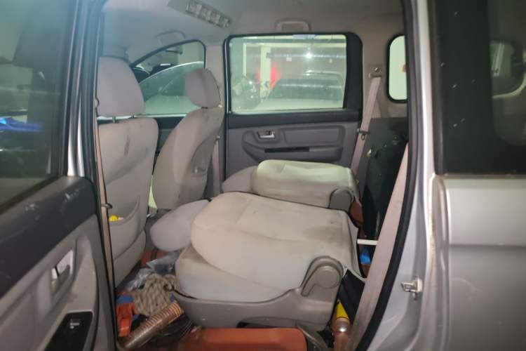 Used BAIC Changhe M50S 2015 1.5L Practical Cabin BJ415B Left Rear Seat