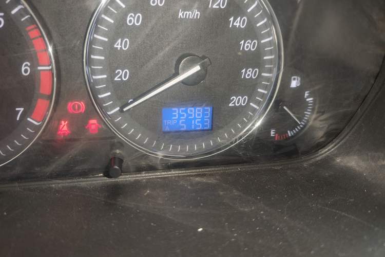 Used BAIC Changhe M50S 2015 1.4L S 1.4L Economy Class K14B Odometer Close Up