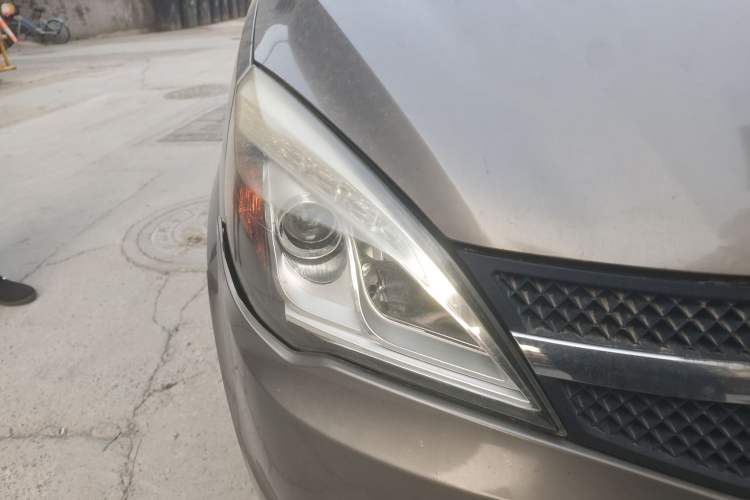 Used BAIC Changhe M50S 2015 1.5L Practical Cabin BJ415B Right Front Headlight