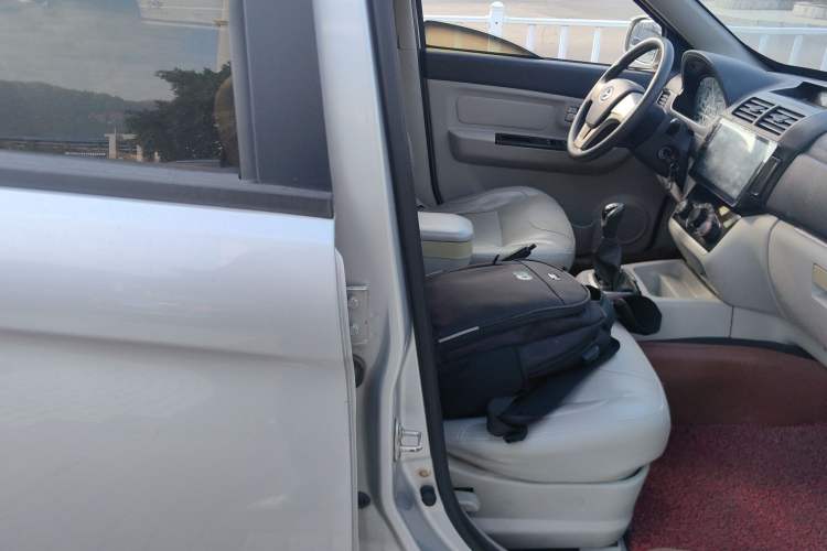 Used BAIC Changhe M50S 2015 1.4L Restyled Business Class (Leaf Spring) K14B Right Front Seat