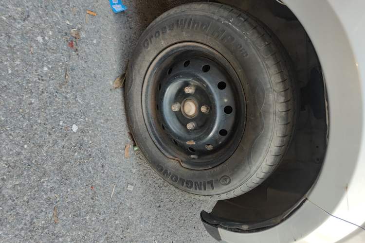 Used BAIC Changhe M50S 2015 1.4L revised economy-class K14B Right Front Wheel Hub