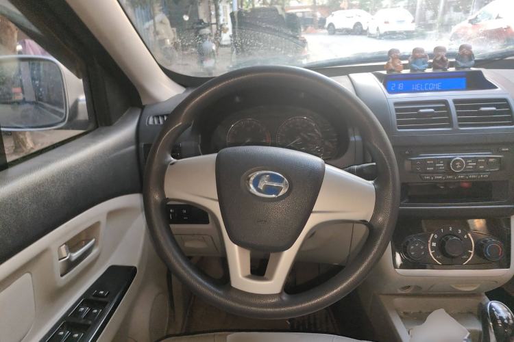 Used BAIC Changhe M50S 2015 1.4L revised economy-class K14B Steering Wheel