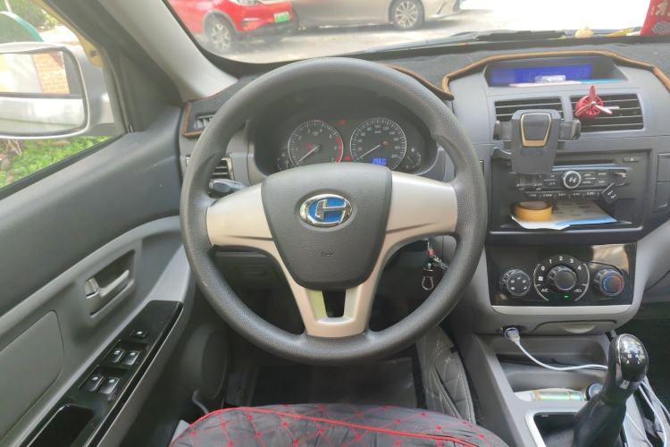 Used BAIC Changhe M50S 2015 1.5L facelift economy class DAM15DL Steering Wheel