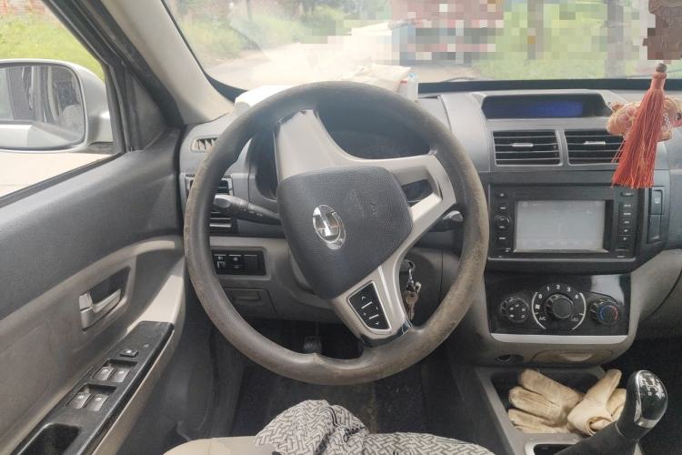 Used BAIC Changhe M50S 2015 1.5L Business Class BJ415B Steering Wheel