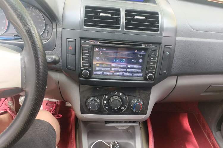 Used BAIC Changhe M50S 2015 1.5L Business Class BJ415B Audio And AC Panel