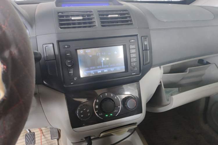 Used BAIC Changhe M50S 2015 1.4L S 1.4L Business Class K14B Audio And AC Panel