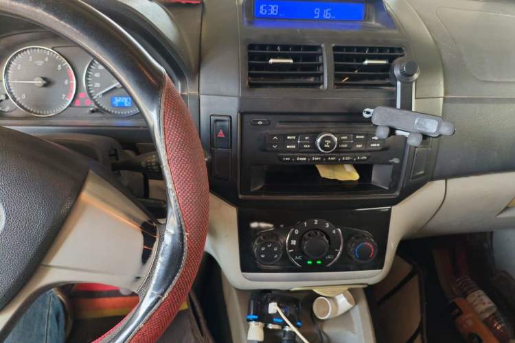 Used BAIC Changhe M50S 2015 1.4L Restyled Business Class (Leaf Spring) K14B Audio And AC Panel