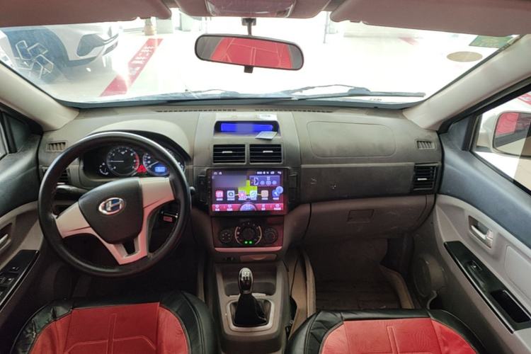 Used BAIC Changhe M50S 2015 1.4L revised economy-class K14B Center Console