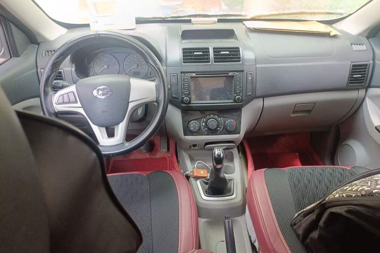 Used BAIC Changhe M50S 2015 1.5L Business Class BJ415B Center Console
