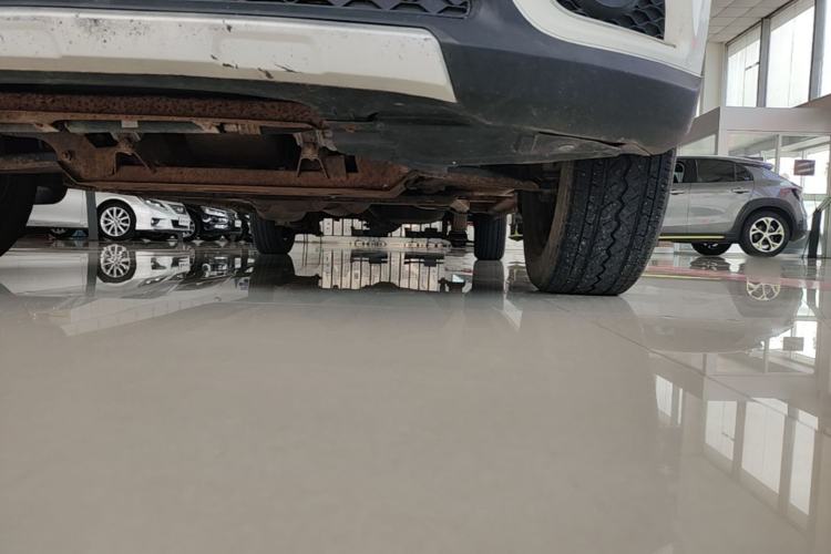Used BAIC Changhe M50S 2015 1.4L revised economy-class K14B Chassis Front Left