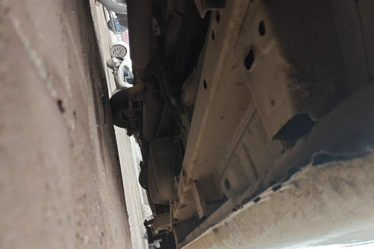Used BAIC Changhe M50S 2015 1.5L S 1.5L Business Class DAM15DL Chassis Front Left