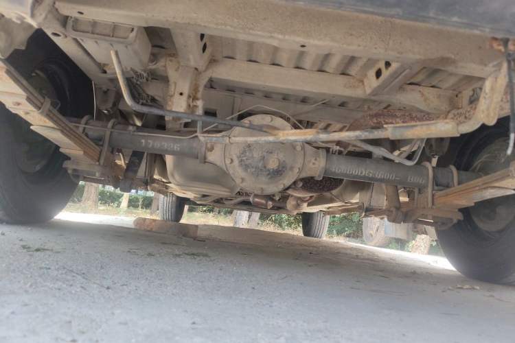 Used BAIC Changhe M50S 2015 1.4L revised economy-class K14B Chassis Rear