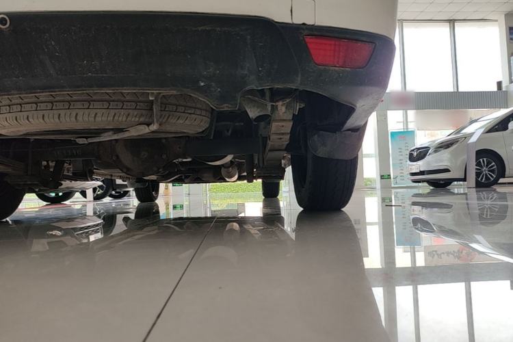Used BAIC Changhe M50S 2015 1.4L revised economy-class K14B Chassis Rear Right