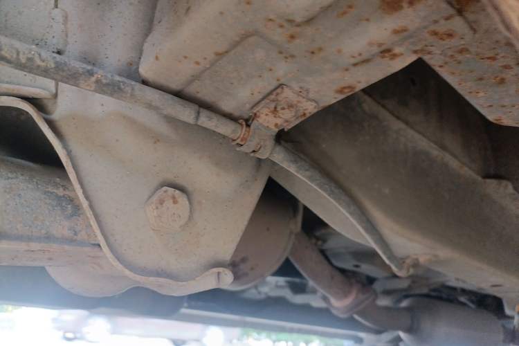 Used BAIC Changhe M50S 2015 1.5L Business Class BJ415B Chassis Rear Right