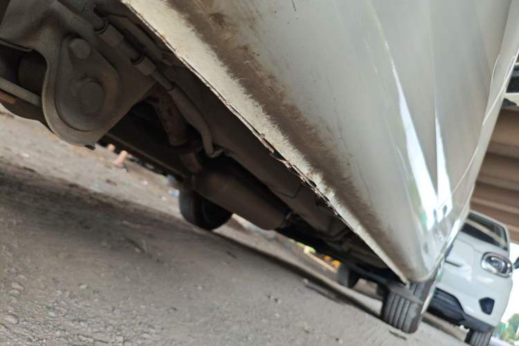 Used BAIC Changhe M50S 2015 1.4L Restyled Business Class (Leaf Spring) K14B Chassis Rear Right