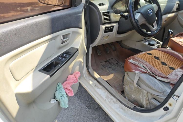 Used BAIC Changhe M50S 2015 1.4L Restyled Business Class (Leaf Spring) K14B Driver Seat