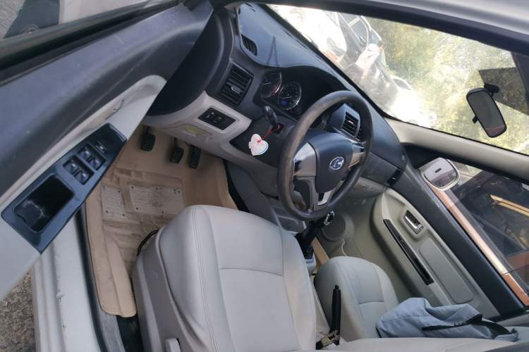Used BAIC Changhe M50S 2015 1.5L Restyled Business Class (Leaf Spring) DAM15DL Driver Seat