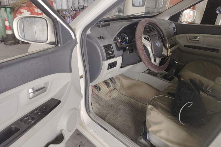 Used BAIC Changhe M50S 2015 1.4L S 1.4L Business Class K14B Driver Seat