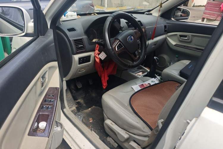 Used BAIC Changhe M50S 2015 1.4L facelift Business Class K14B Driver Seat