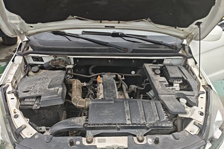 Used BAIC Changhe M50S 2015 1.4L Restyled Business Class (Leaf Spring) K14B Engine Bay