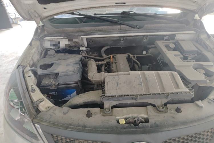 Used BAIC Changhe M50S 2015 1.4L S 1.4L Business Class K14B Engine Bay
