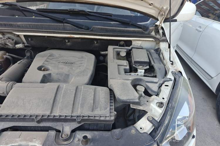 Used BAIC Changhe M50S 2015 1.5L Restyled Business Class (Leaf Spring) DAM15DL Engine Bay Left