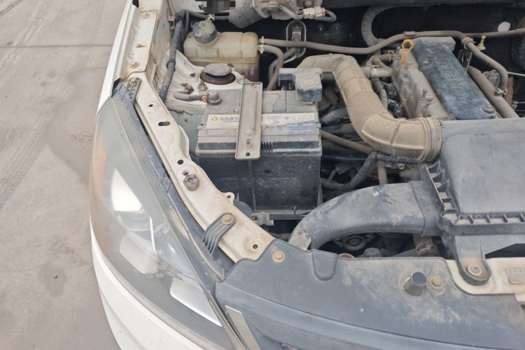 Used BAIC Changhe M50S 2015 1.4L S 1.4L Business Class K14B Engine Bay Right