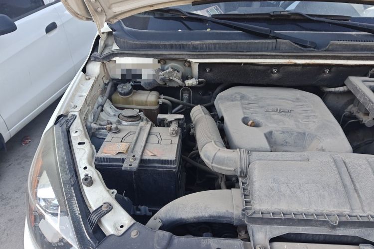 Used BAIC Changhe M50S 2015 1.5L Restyled Business Class (Leaf Spring) DAM15DL Engine Bay Right