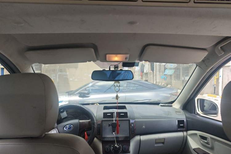 Used BAIC Changhe M50S 2015 1.4L facelift Business Class K14B Headliner