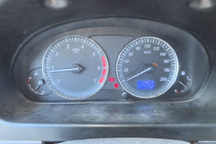 Used BAIC Changhe M50S 2015 1.5L S 1.5L Executive Class DAM15DL Instrument Cluster