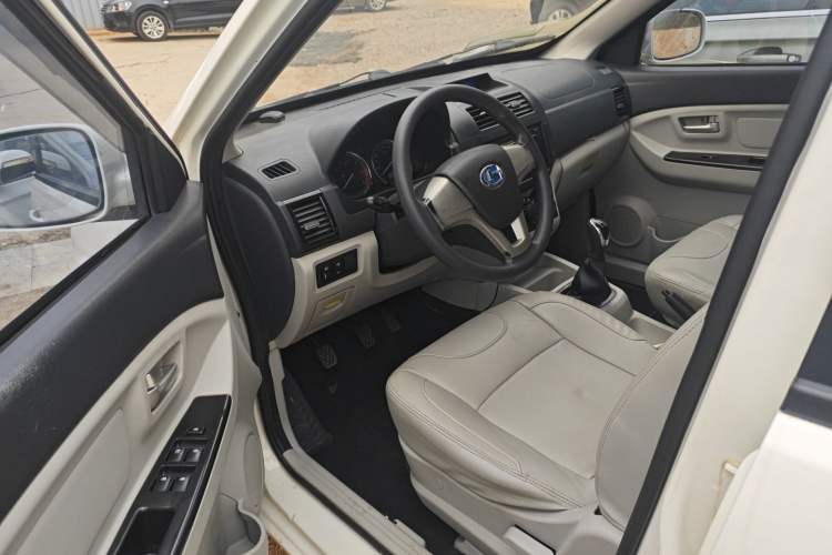 Used BAIC Changhe M50S 2015 1.5L Restyled Business Class (Leaf Spring) DAM15DL Interior 1
