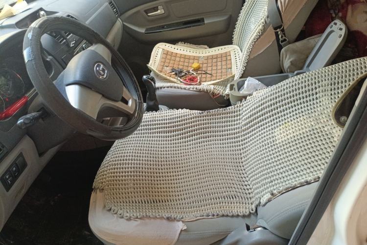 Used BAIC Changhe M50S 2015 1.4L revised economy-class K14B Left Front Seat