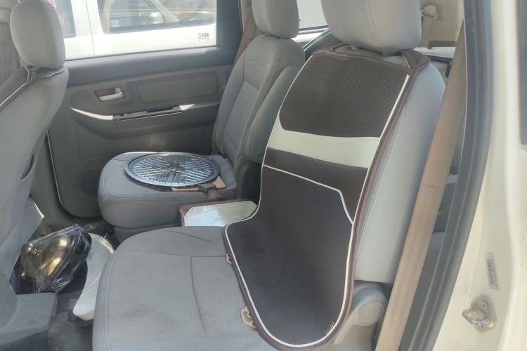 Used BAIC Changhe M50S 2015 1.4L revised economy-class K14B Left Rear Seat