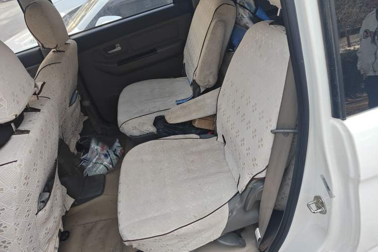 Used BAIC Changhe M50S 2015 1.5L facelift economy class DAM15DL Left Rear Seat