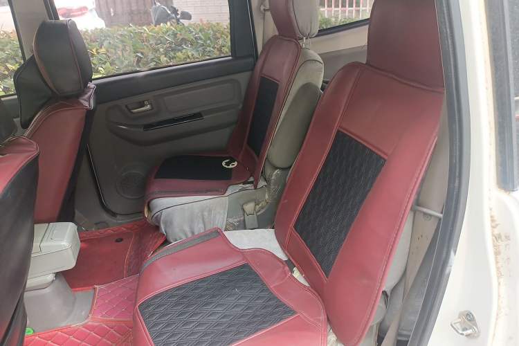 Used BAIC Changhe M50S 2015 1.5L Business Class BJ415B Left Rear Seat