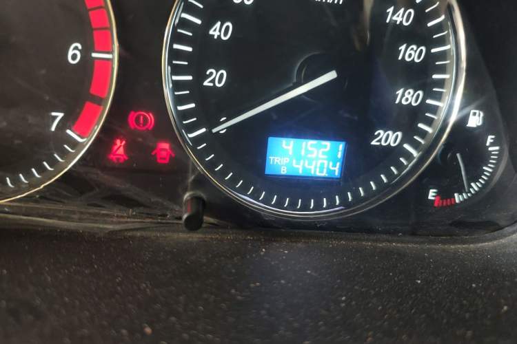 Used BAIC Changhe M50S 2015 1.4L S 1.4L Economy Class K14B Odometer Close Up
