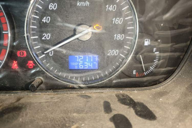 Used BAIC Changhe M50S 2015 1.4L revised economy-class K14B Odometer Close Up