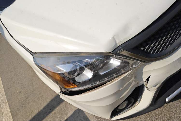 Used BAIC Changhe M50S 2015 1.4L Restyled Business Class (Leaf Spring) K14B Right Front Headlight
