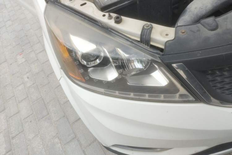 Used BAIC Changhe M50S 2015 1.5L S 1.5L Business Class DAM15DL Right Front Headlight