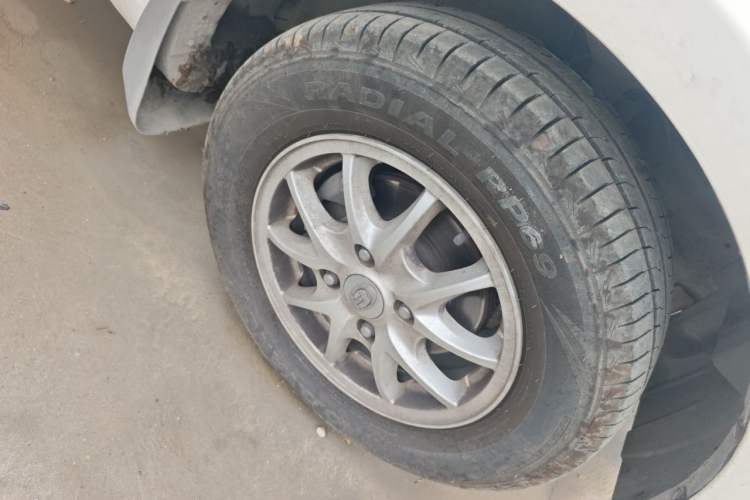 Used BAIC Changhe M50S 2015 1.4L S 1.4L Business Class K14B Right Front Wheel Hub