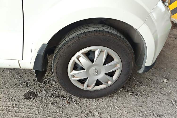 Used BAIC Changhe M50S 2015 1.4L Restyled Business Class (Leaf Spring) K14B Right Front Wheel Hub
